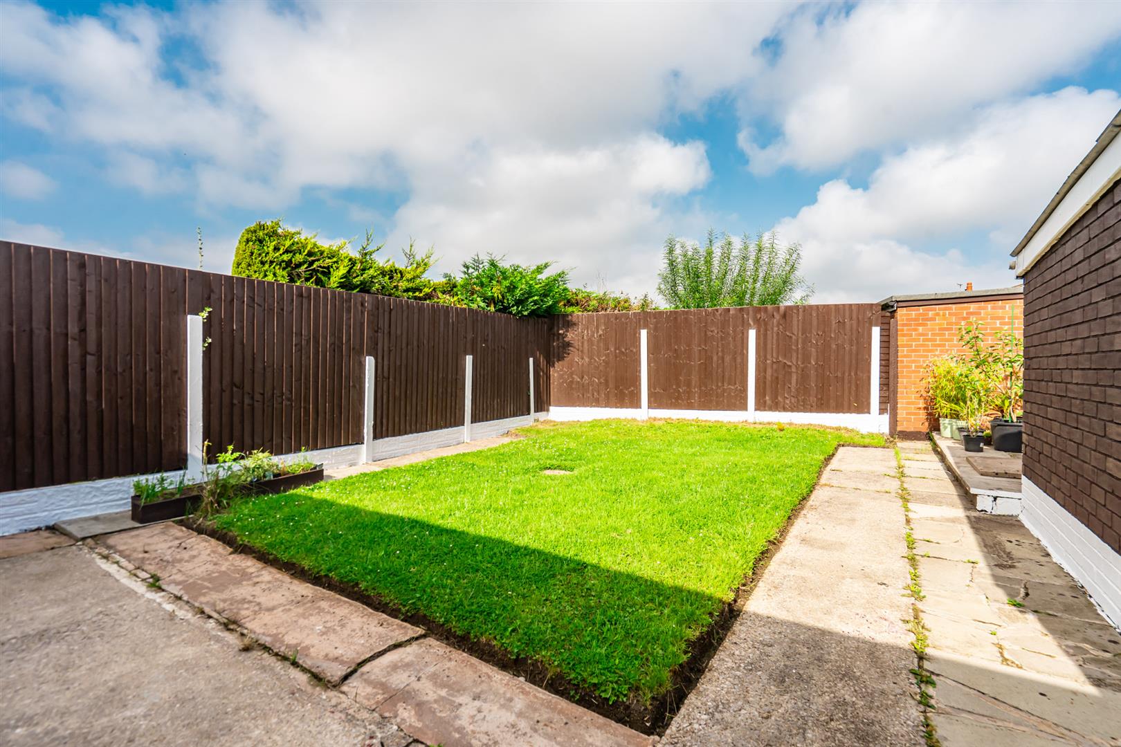 2 bed property in Stiles Avenue, Preston
